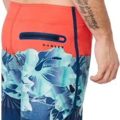 Oakley Flower Block Seamless 19 Mens Boardshorts -Pulley Shop 17326 FIRERED4FR 2 20d5a467 f826 44e1 af05 5200e9b61b32