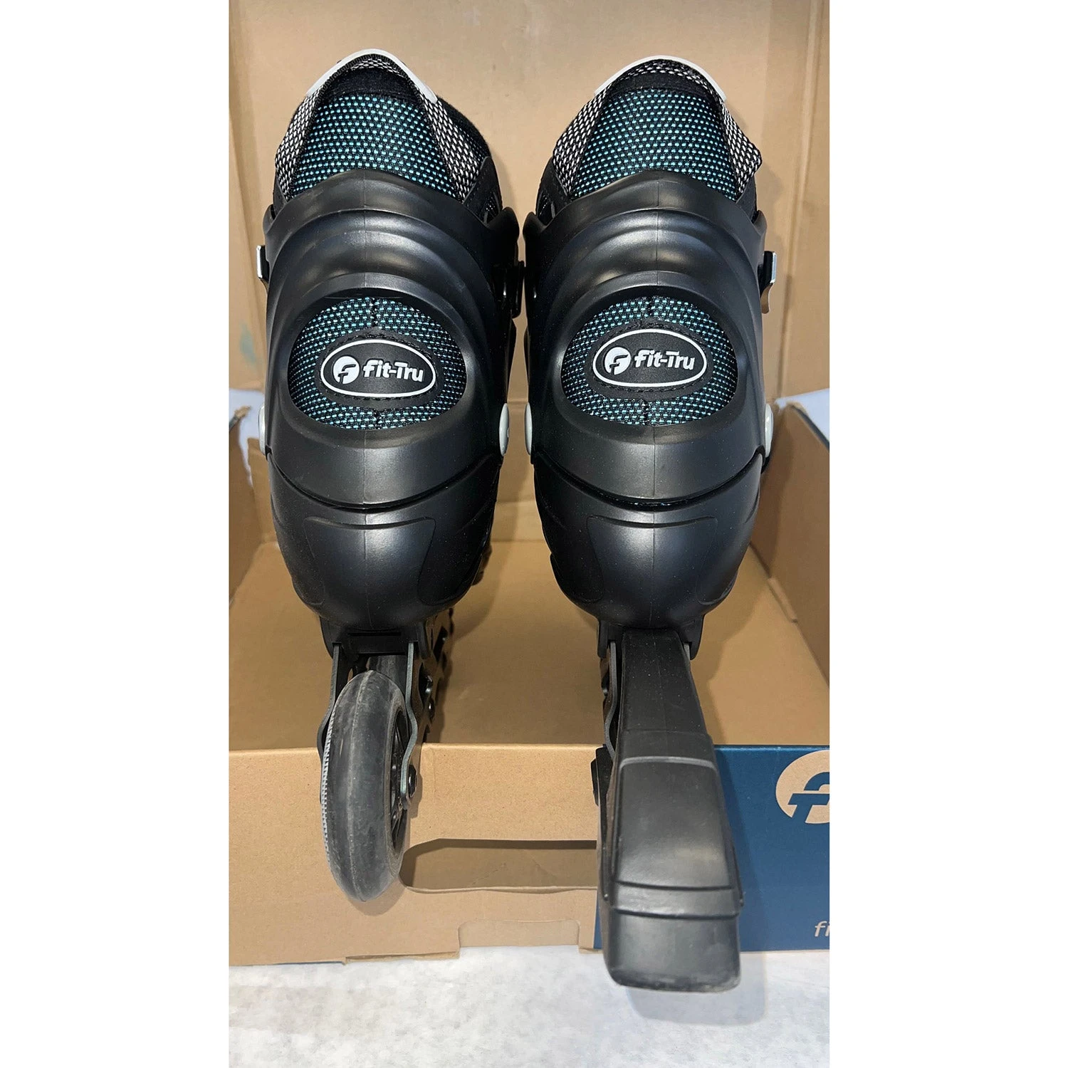 Fit-Tru Cruze 84 Blue Womens Inline Skates (Size 7 - Lightly Used) 6 Fit-Tru Cruze 84 Blue Womens Inline Skates (Size 7 - Lightly Used) - Image 4