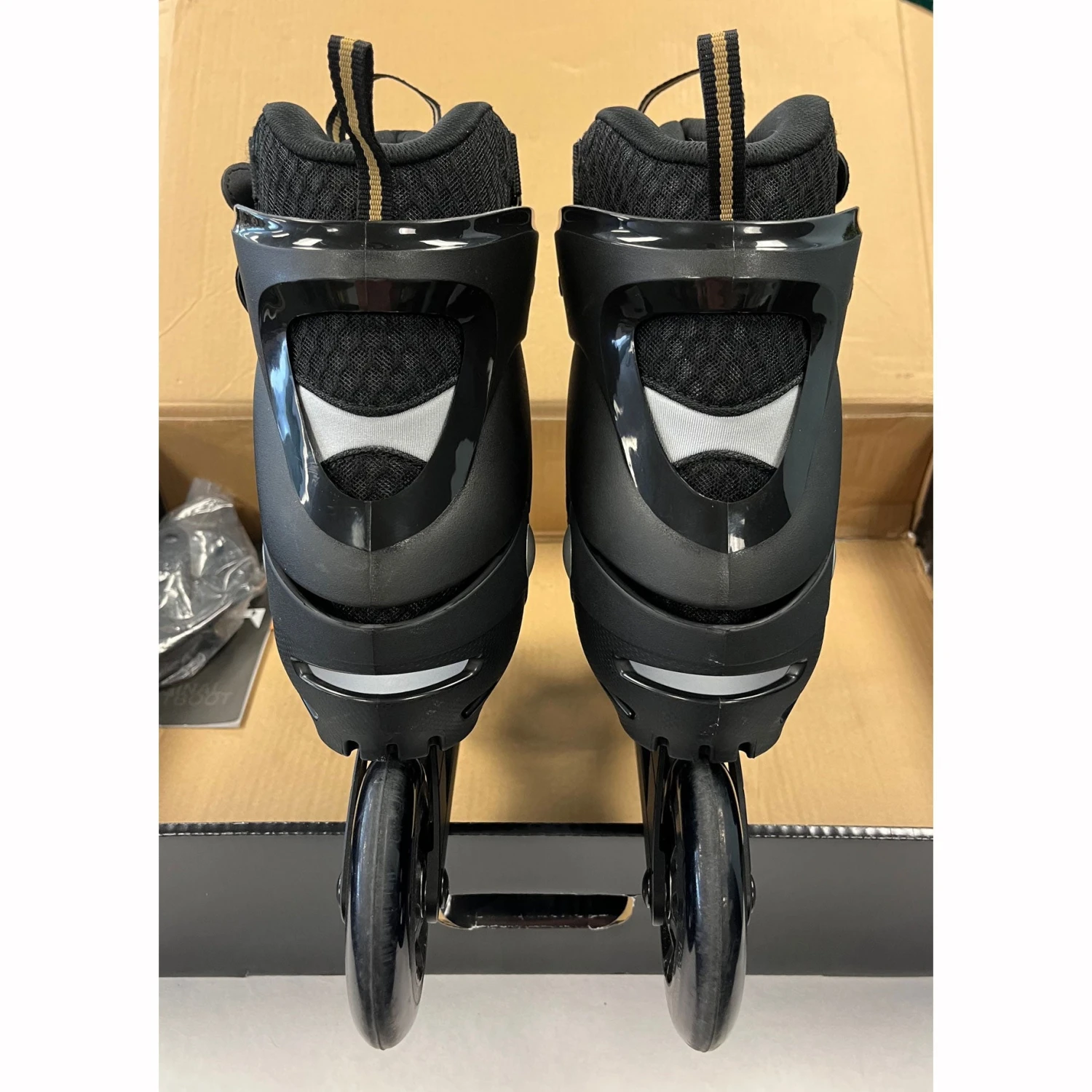 K2 Trio 110 Mens Urban Inline Skates - (Size 11 Lightly Used) 6 K2 Trio 110 Mens Urban Inline Skates - (Size 11 Lightly Used) - Image 4