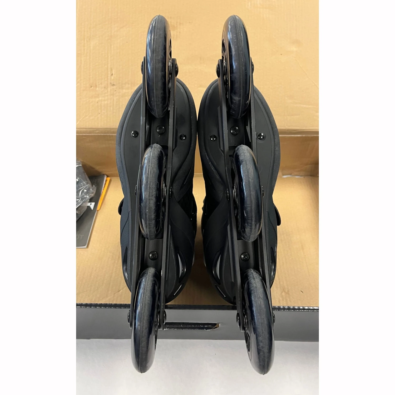 K2 Trio 110 Mens Urban Inline Skates - (Size 11 Lightly Used) 7 K2 Trio 110 Mens Urban Inline Skates - (Size 11 Lightly Used) - Image 5